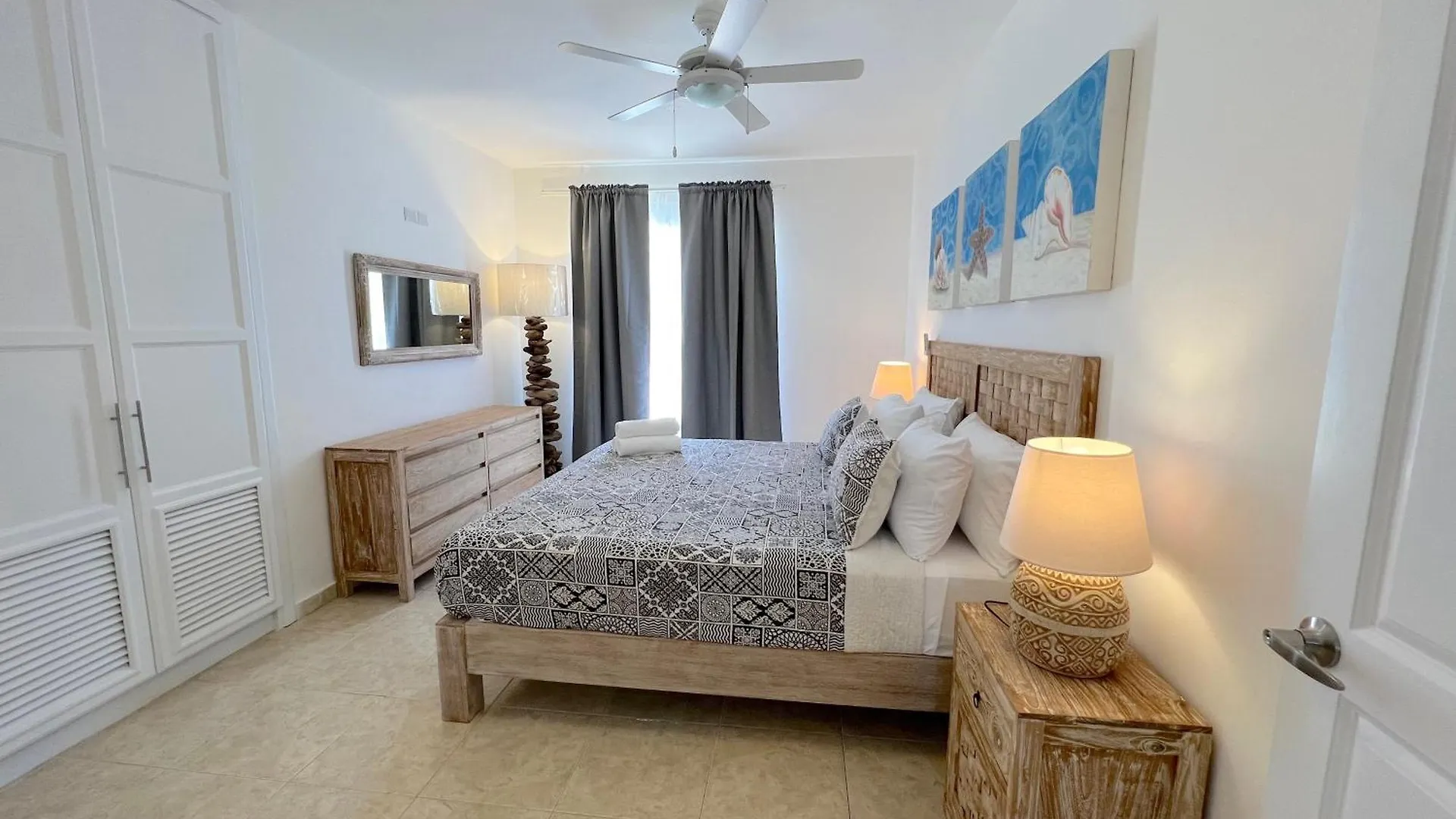 بونتا كانا Tropical Suites And Villas - Los Corales Beach - Great Location With Many Restaurants جمهورية الدومينيكان