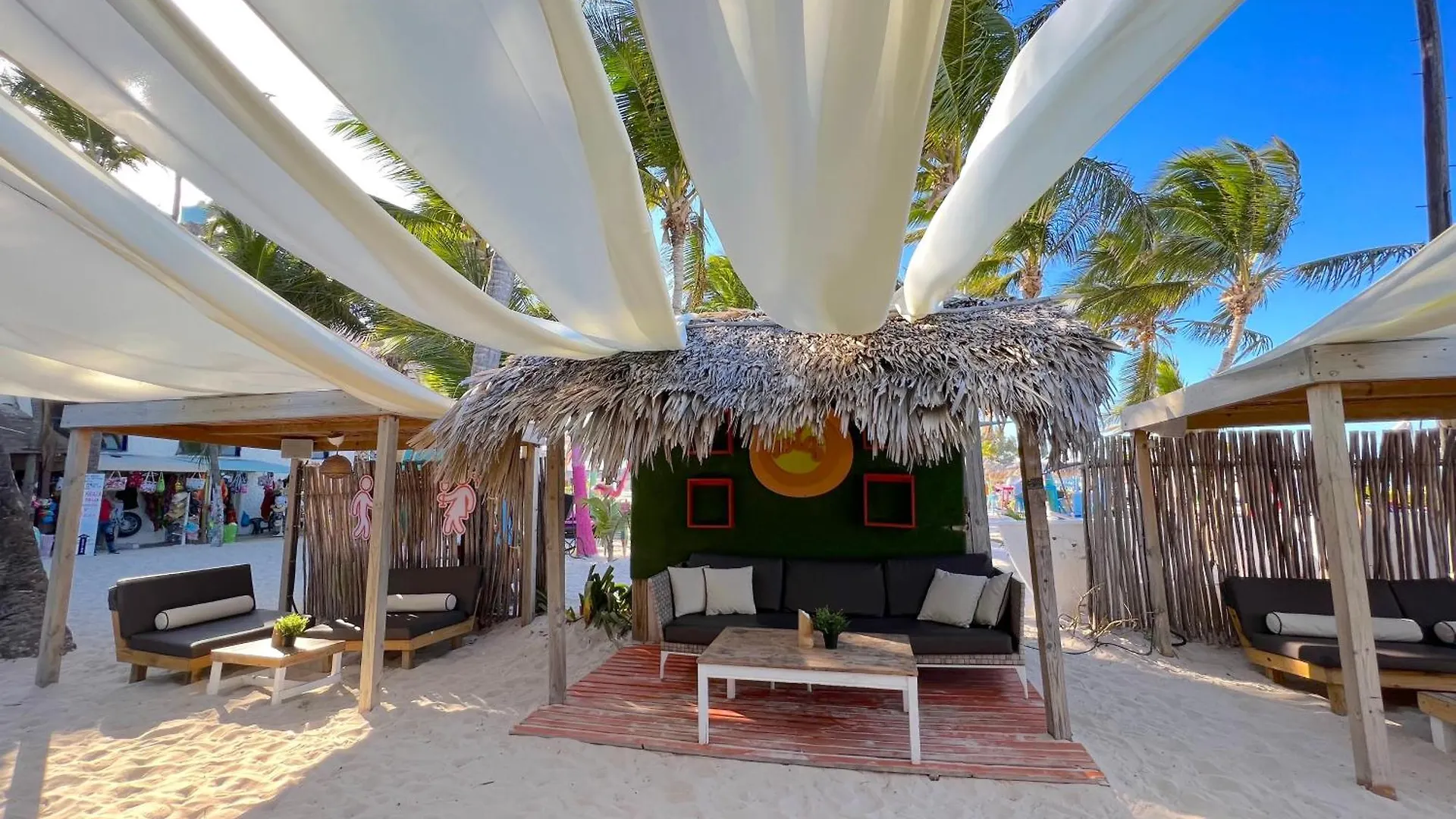 شقة فندقية بونتا كانا Tropical Suites And Villas - Los Corales Beach - Great Location With Many Restaurants