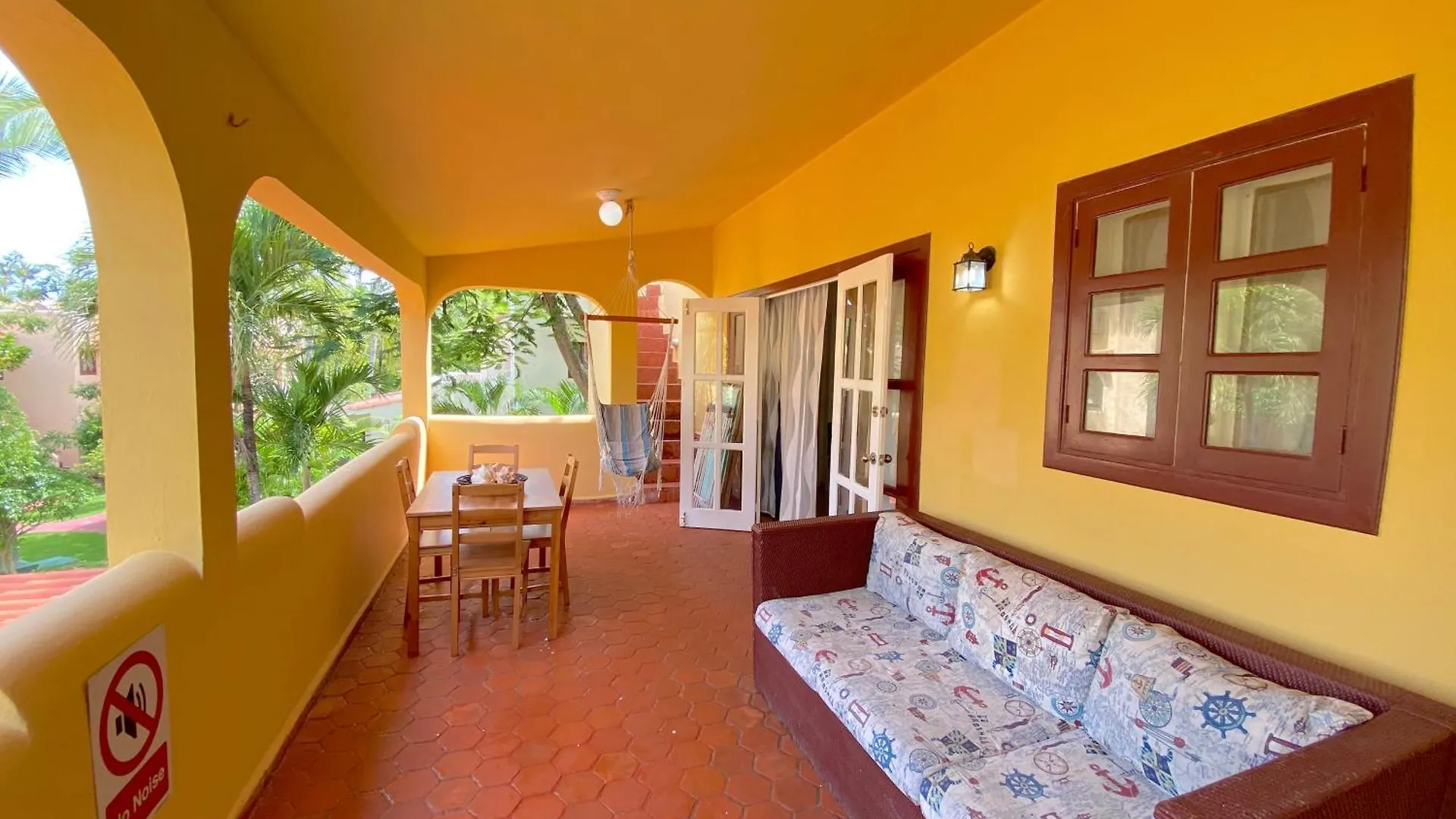 بونتا كانا Tropical Suites And Villas - Los Corales Beach - Great Location With Many Restaurants شقة فندقية بونتا كانا