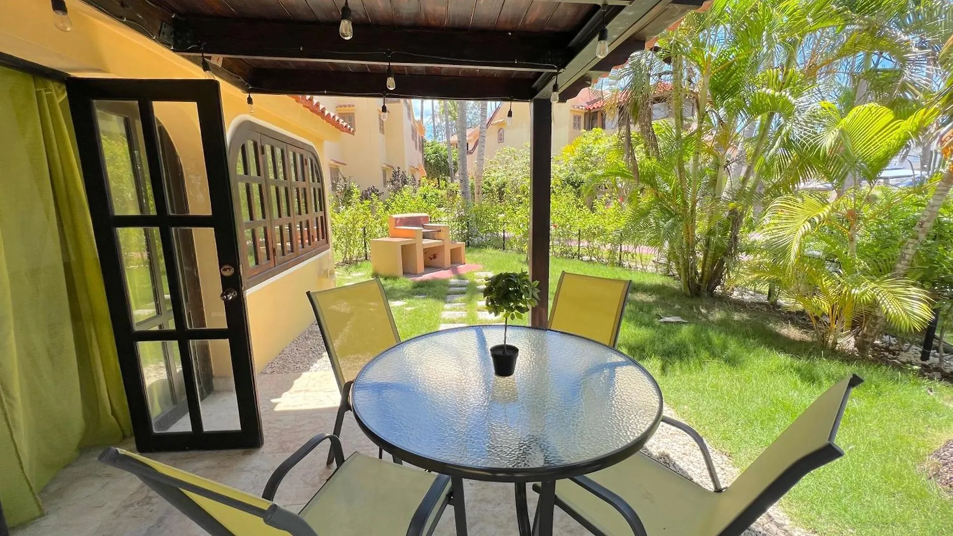 شقة فندقية بونتا كانا Tropical Suites And Villas - Los Corales Beach - Great Location With Many Restaurants