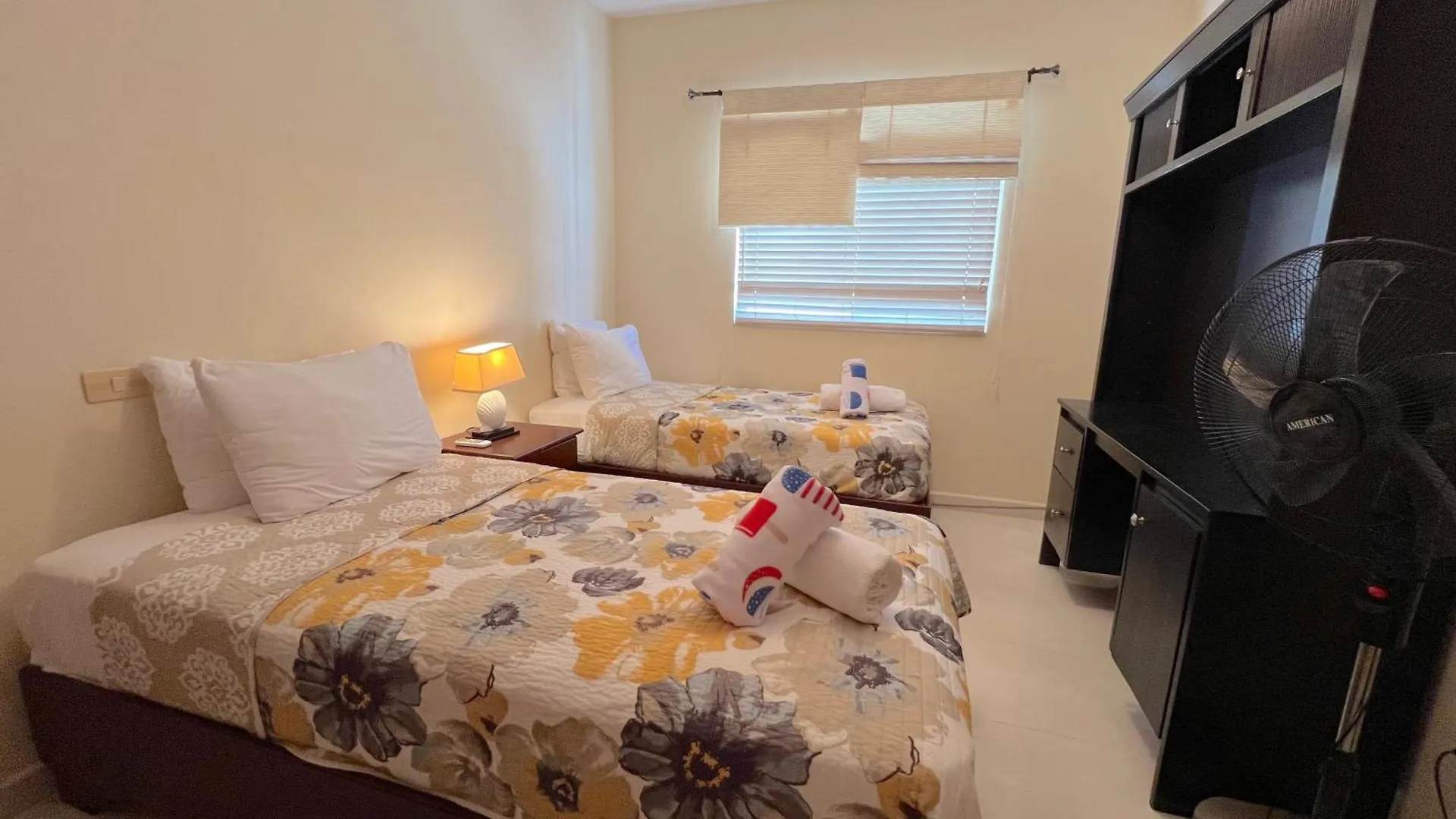 بونتا كانا Tropical Suites And Villas - Los Corales Beach - Great Location With Many Restaurants
